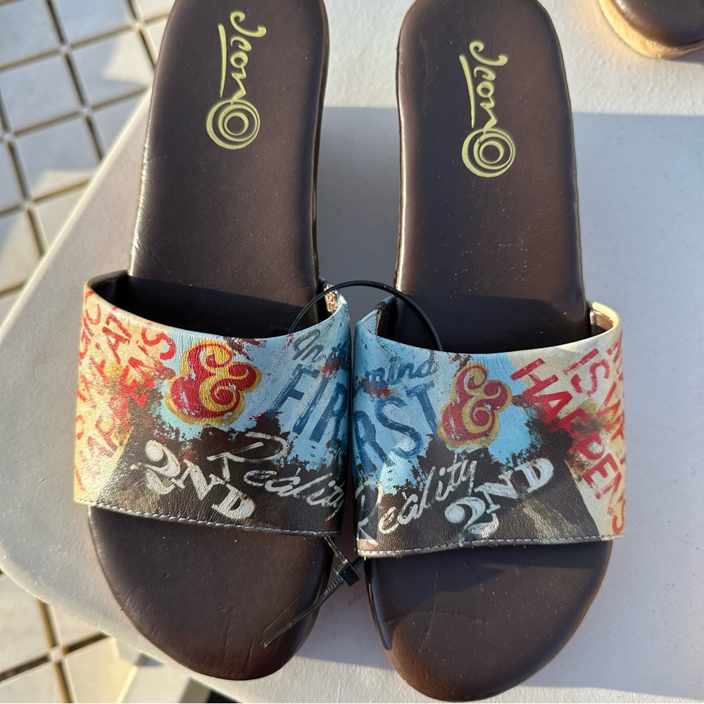 NWOT ICON Wendy Brown Leather Mules | Can-Can Cabaret Print